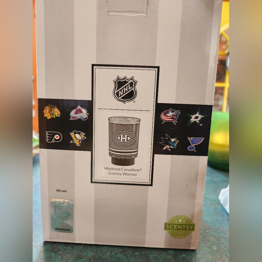 Scentsy NHL Montreal Canadiens Warmer - Brand New In Box